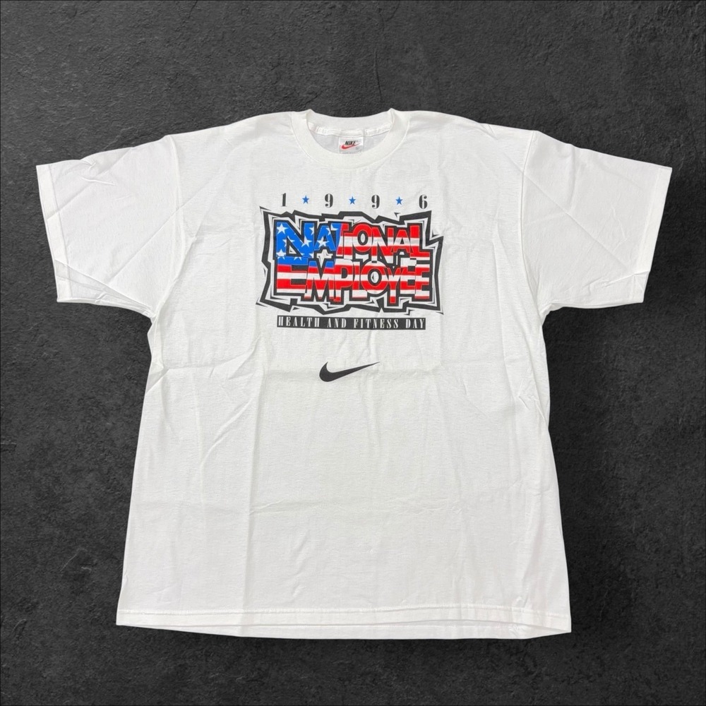 Vintage Nike T-Shirt Mens XL White 1996 Employee Health Fitness Day USA Flag Exc
